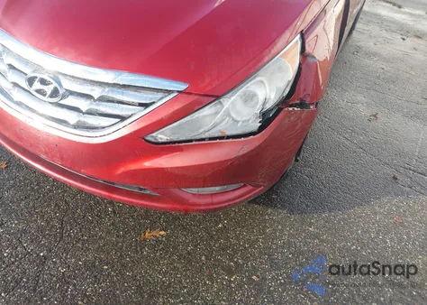 2013 Hyundai Sonata Limited z USA, uszkodzony, nr VIN 5NPEC4AC7DH674782